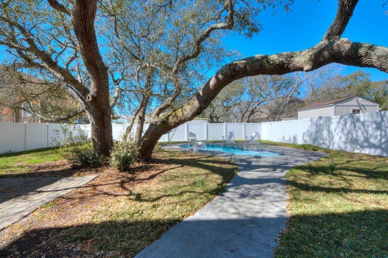 Villa Blue Waves Oak Island Exterior foto