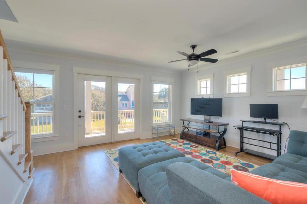 Villa Blue Waves Oak Island Exterior foto